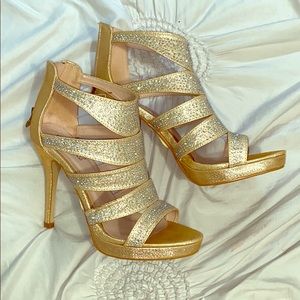 Camille La Vie Gold heels